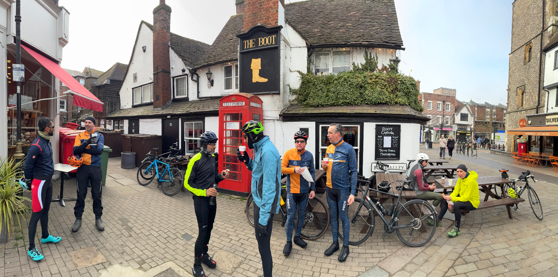 Club café stop